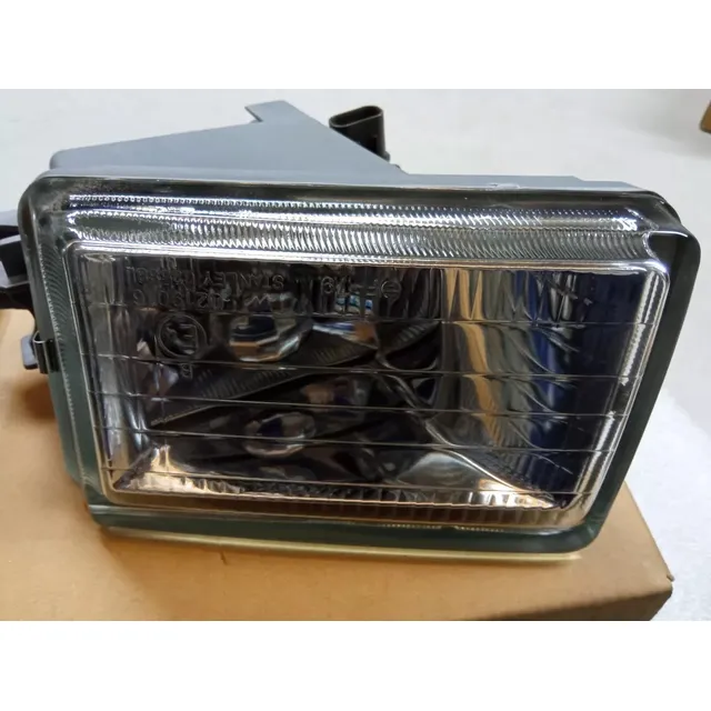 Faro Neblina Izquierdo Mitsubishi Space Wagon 99 N84w