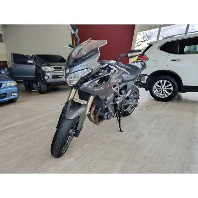 Benelli Trek 899 2014