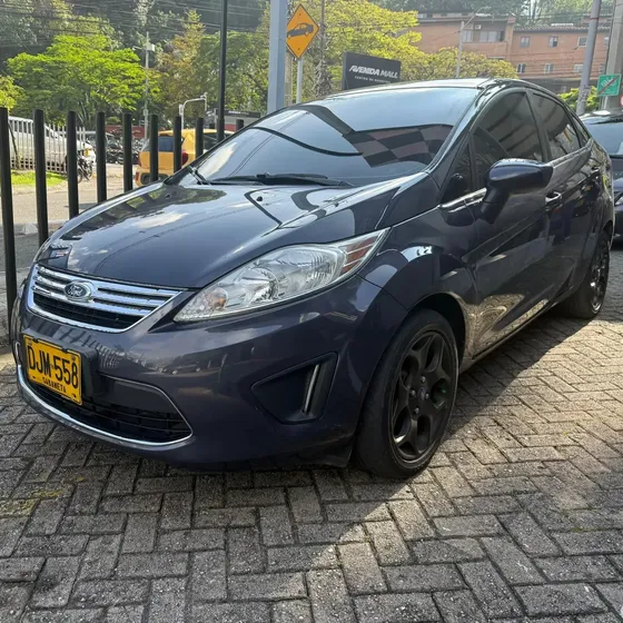 Ford Fiesta 2012 1.6 Sportback Automática