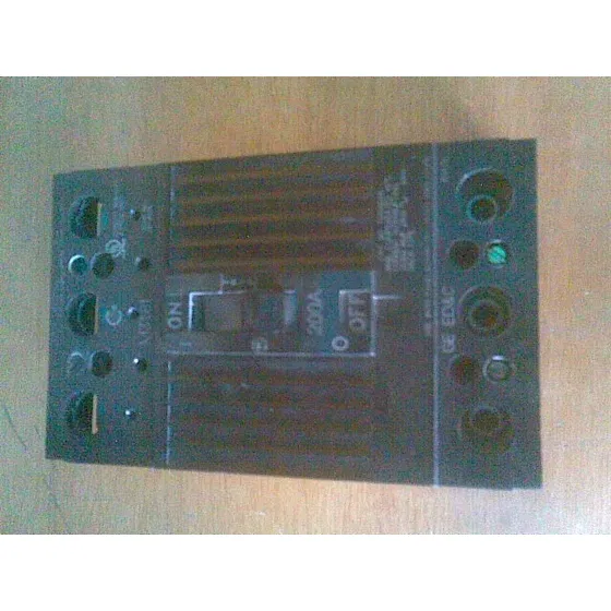 Breacker Tqd 3x200 G/e 240 Volt