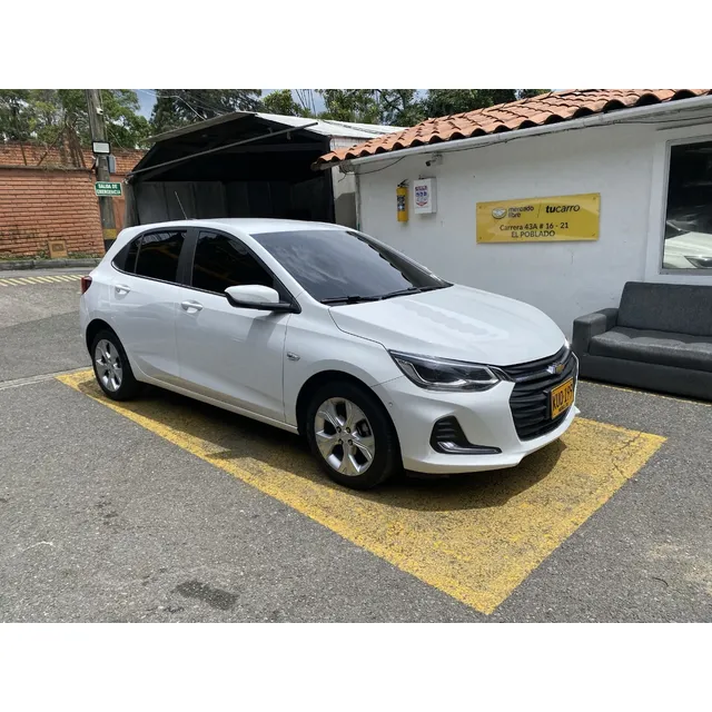 Chevrolet Onix 1.0 Premier At 2022