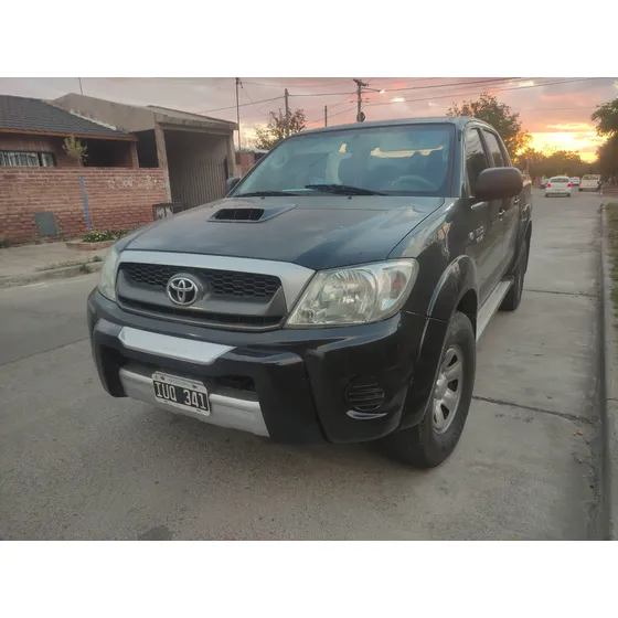 Toyota Hilux Pick-up 3.0 I Sr Cab Doble 4x2 Doble Airbag