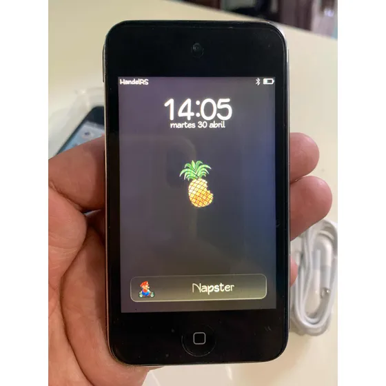 iPod Touch 4 Generación 16gb En Muy Buen Estado