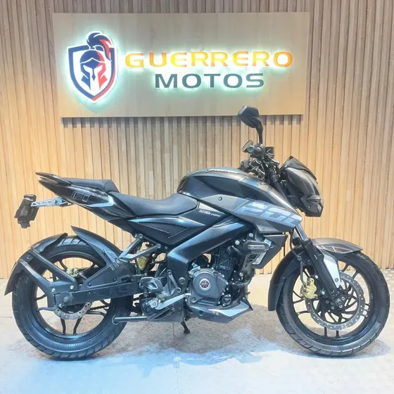 Bajaj Pulsar Ns 200 2022