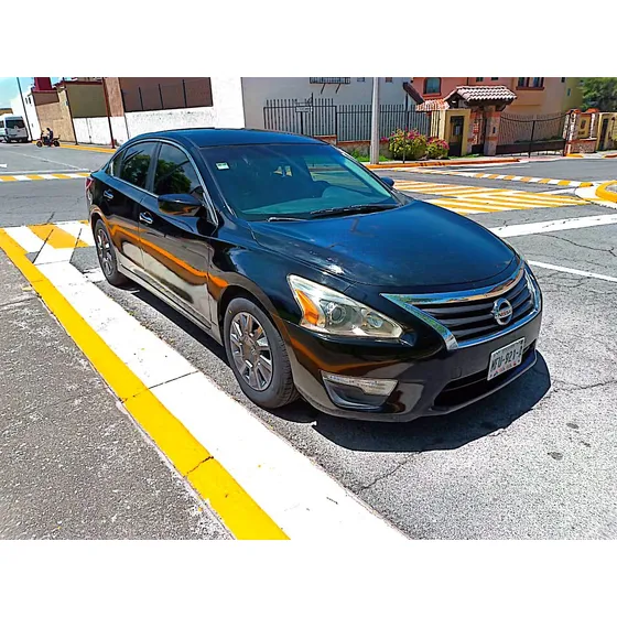 Nissan Altima 2.5 Sense Basico At Cvt