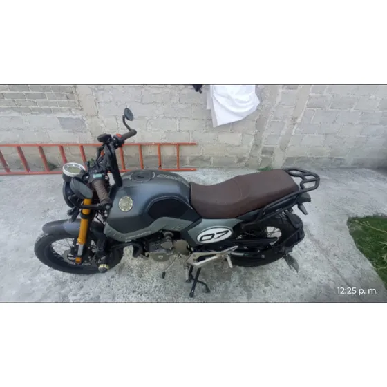 Vento Screamer 250 Color Gris
