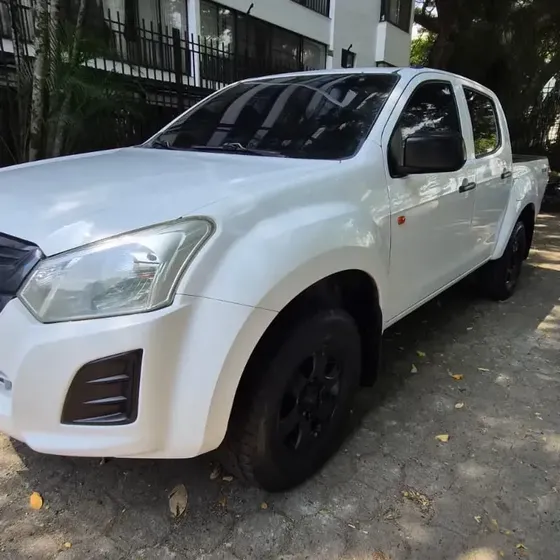 Chevrolet D-max 2020 2.5l Mecánica 4x4