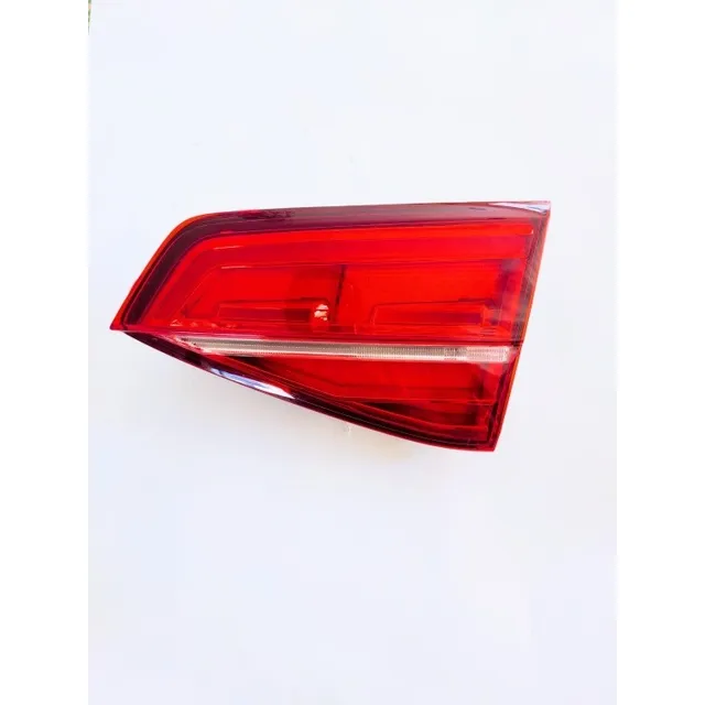 Calavera Copiloto Derecha Jetta Mk6 2015-2018 Original Led