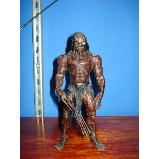 Guayoyolab Señor De Los Anillos Toybiz Newborn Lurtz Abierto