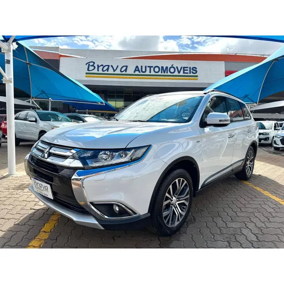 Mitsubishi Outlander 3.0 Gt 4x4 V6 24v Gasolina 4p Automatico