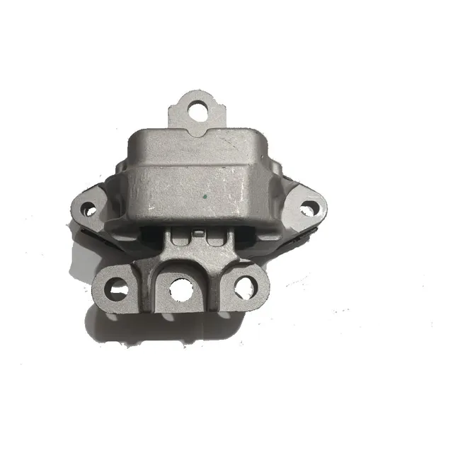 Soporte Motor Derecho Tracker