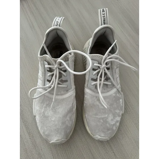 Zapatillas adidas Nmd R1 Blancas 9us