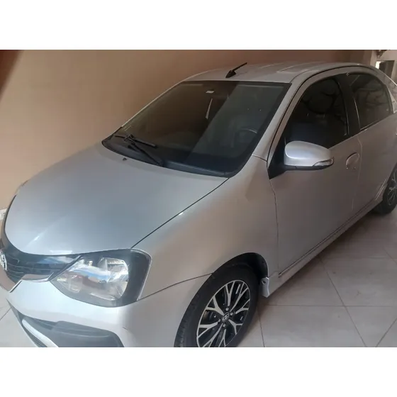 Toyota Etios 1.5 Platinum At