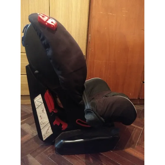 Silla Bebesit Varias Posiciones - Puede Dormir De 0 A 25 Kg