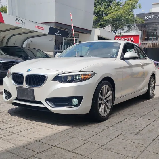 BMW Serie 2 2019 2.0 220ia Sport Line At