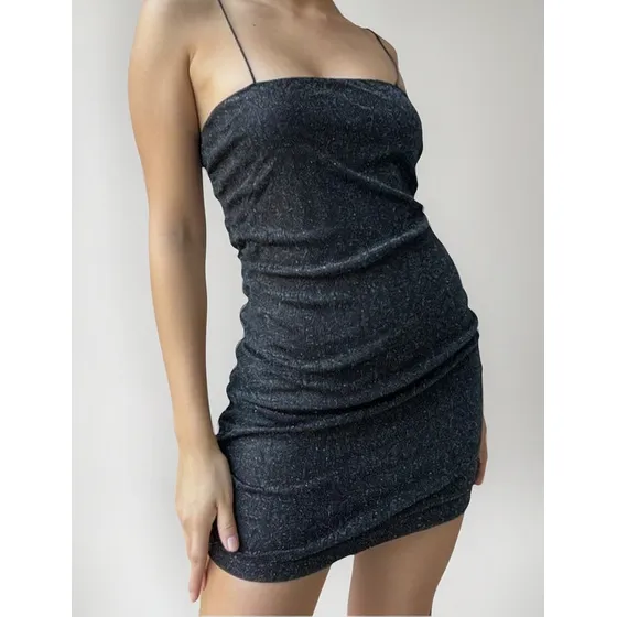 Vestido Corto Fiesta O Noche Brilloso Con Frunce Al Costado