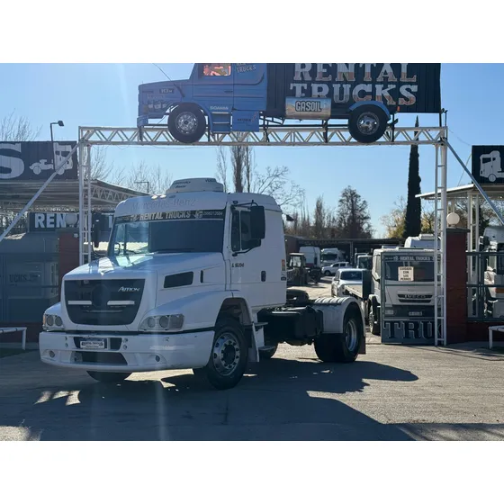 Mercedes Benz L 1624 2015 Camión Tractor Rentaltrucks Vial