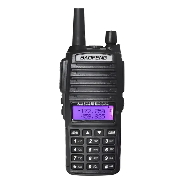Radio Baofeng Uv-82 5 Watt  Dual Band Vhf 136-174 Uhf