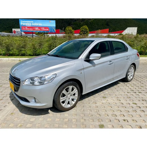 Peugeot 301 1.6 Allure