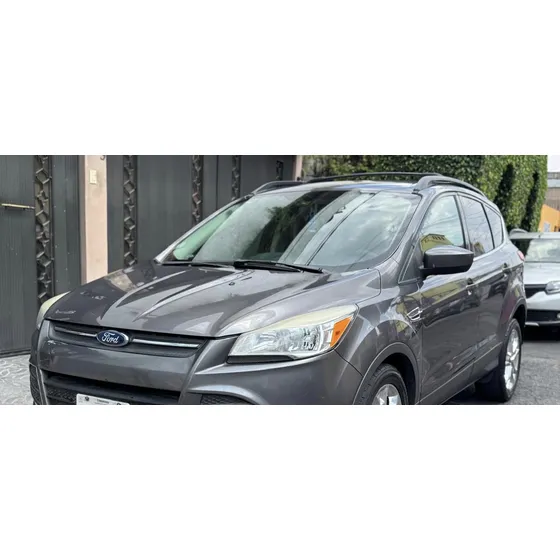 Ford Escape 2.5 Se Plus Piel At