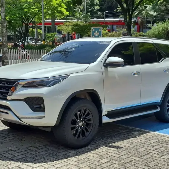 Toyota Fortuner 2021 2.8 Srv Diesel At 4x4