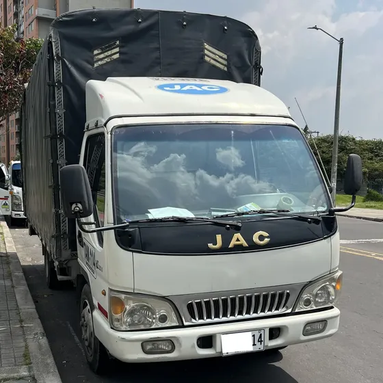 Camion Hfc 1045k2