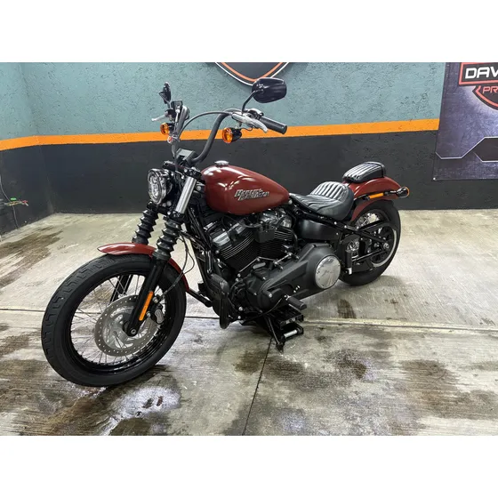 Softail Street Bob