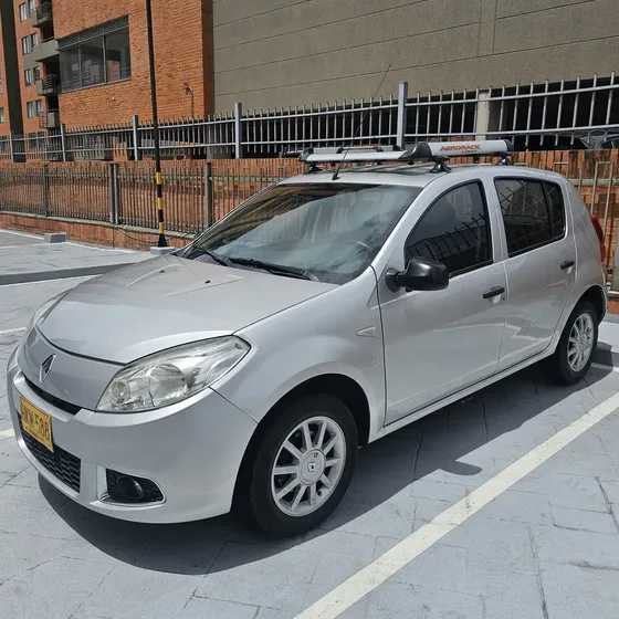 Renault Sandero 2014 1.6 Authentique