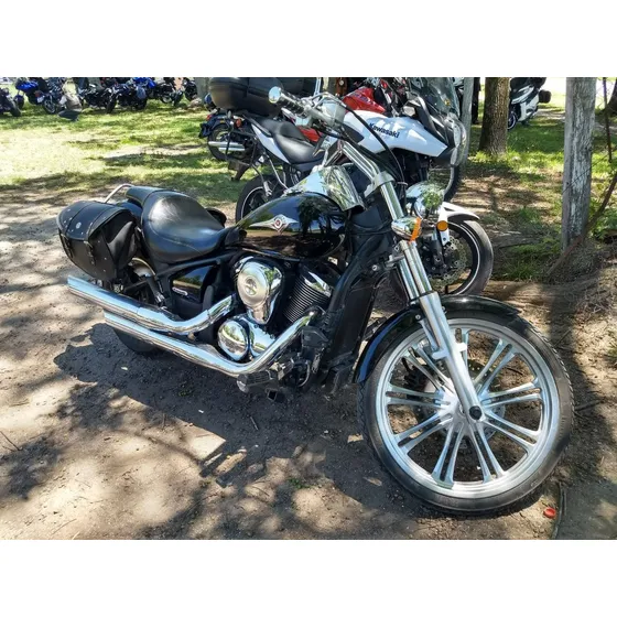 Kawasaki Vulcan 900vn