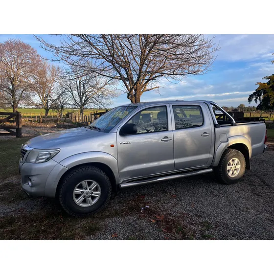 Toyota Hilux 2.7 Cd Srv Vvti 4x4