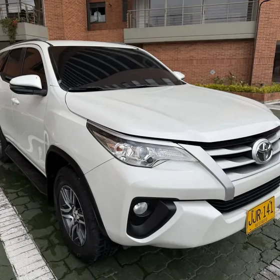 Toyota Fortuner 2020 2.4 Street At 7as