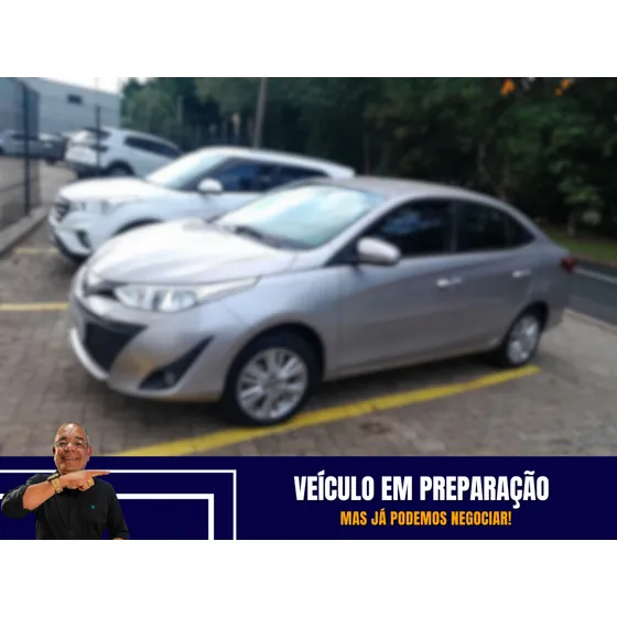 Toyota Yaris Sedán 1.5 16v 4p Flex Xl Plus Tech Multidrive Automático Cvt