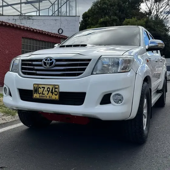 Toyota Hilux 2013 3.0 Srv