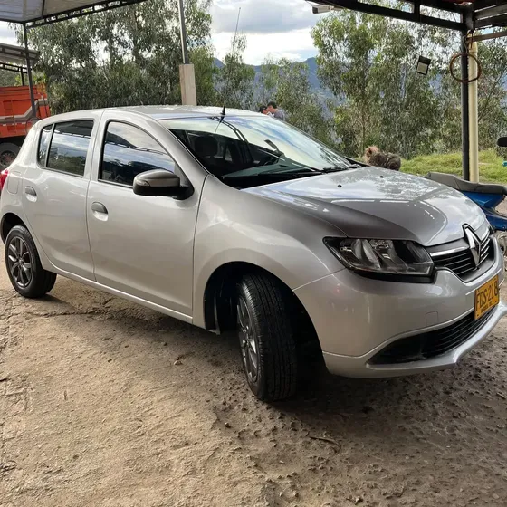 Renault Sandero 2019 1.6 Authentique / Life