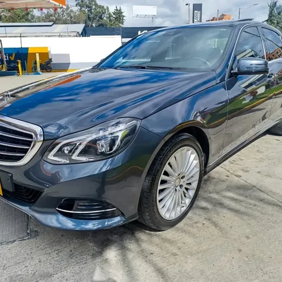 Mercedes-Benz Clase E 2016 250 Exclusive 2.0cm3,turbo,atm,cuero,techo