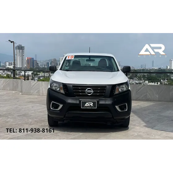Nissan Np300 Doble Cabina 2.5 S Mt