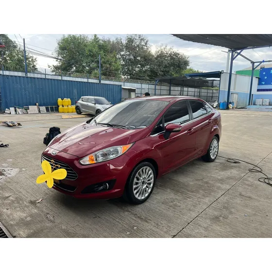 Ford Fiesta Sedan
