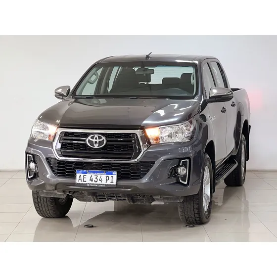 Toyota Hilux Pick-up 2.8 Cd Srv 177cv 4x2
