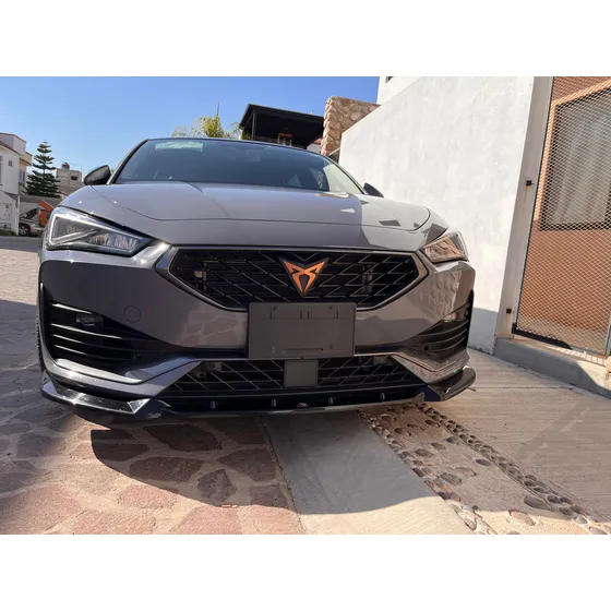 Cupra Leon 300hp