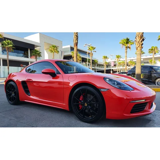 Porsche 718 Cayman S