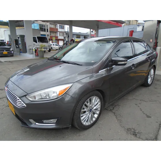 Ford Focus 2.0 Titanium
