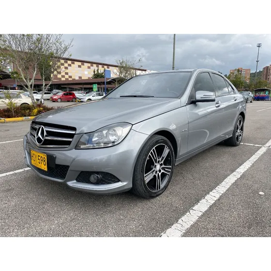Mercedes-benz Clase C 180 Cgi Edicion Especial