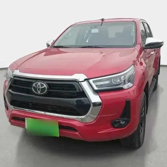 Toyota Hilux 2024 2.8 Srv Diesel 4x4 Dob. Cab. At 4p 2024 en Santiago - RM (Metropolitana) usado