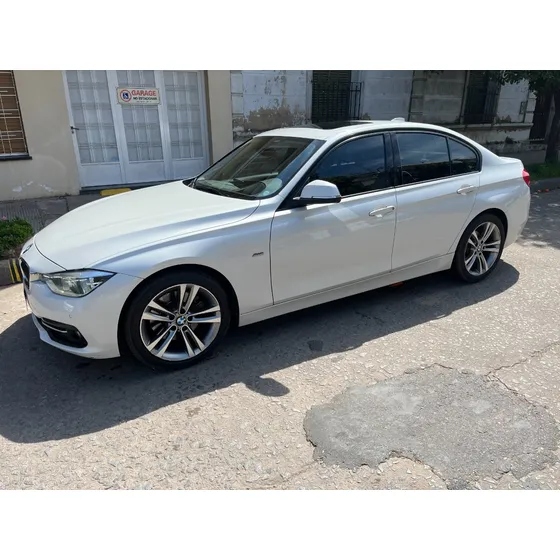 Bmw Serie 3 3.0 330i Sedan Sport Line 252cv
