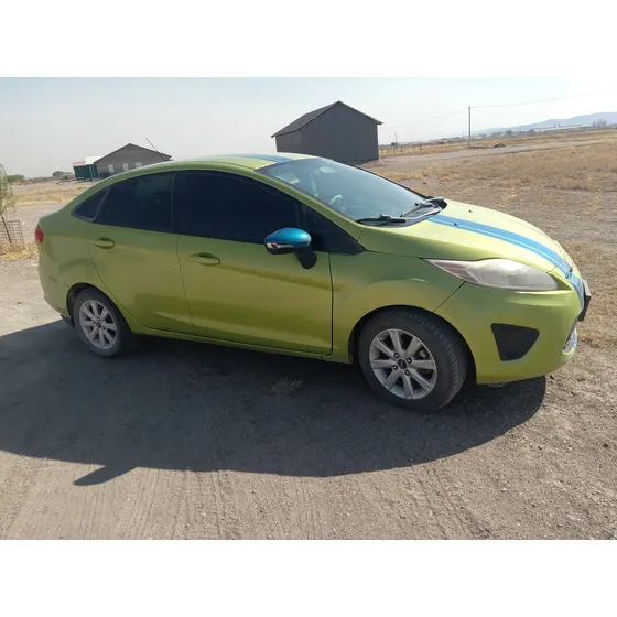 Ford Fiesta 1.6 S Sedan At