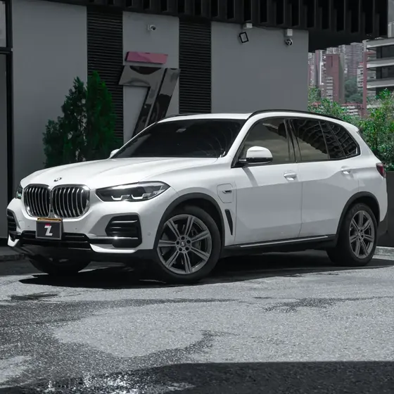 BMW X5 2022 Xdrive45e 3.0