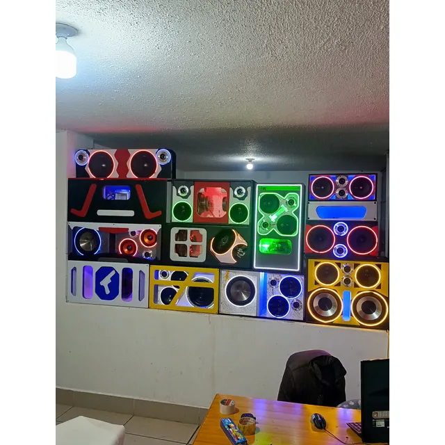 Audio Carro Auto Radio Parlantes Potencia Bajos Luces Led