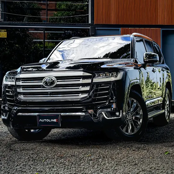 Toyota Land Cruiser 2023 Lc300 Gx.r High B2+