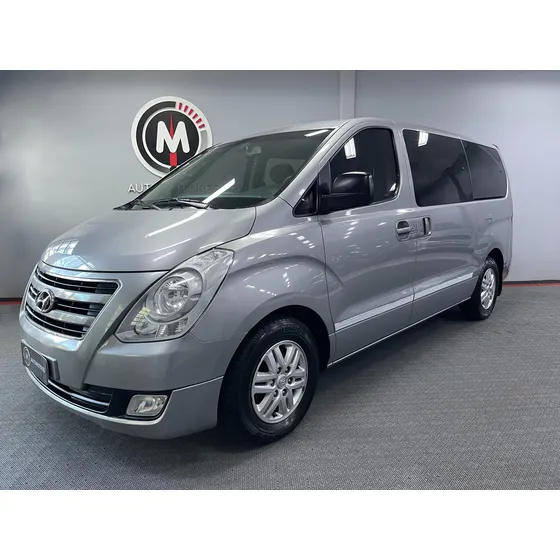 Hyundai H1 2.5 Grand Starex Minibus 12 Pas At