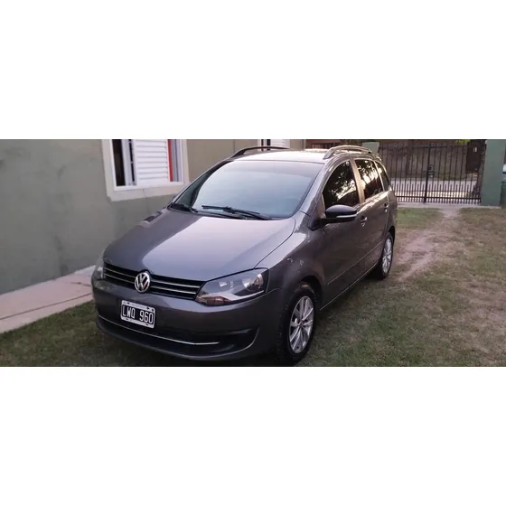 Volkswagen Suran 1.6 Trendline 11b